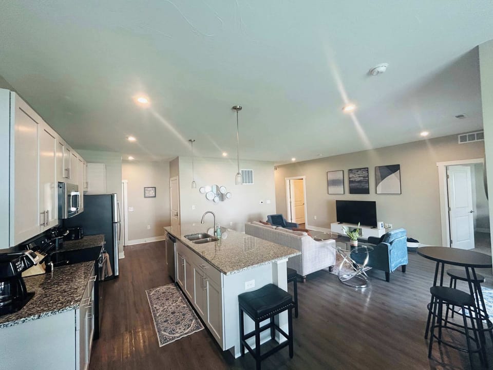 Open kitchen