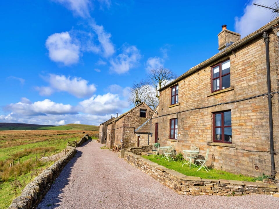 Rural Area, Landscape, Land Lot, Cottage, Stone Wall, Village, Brickwork, Brick, Farmhouse, Stock Photography