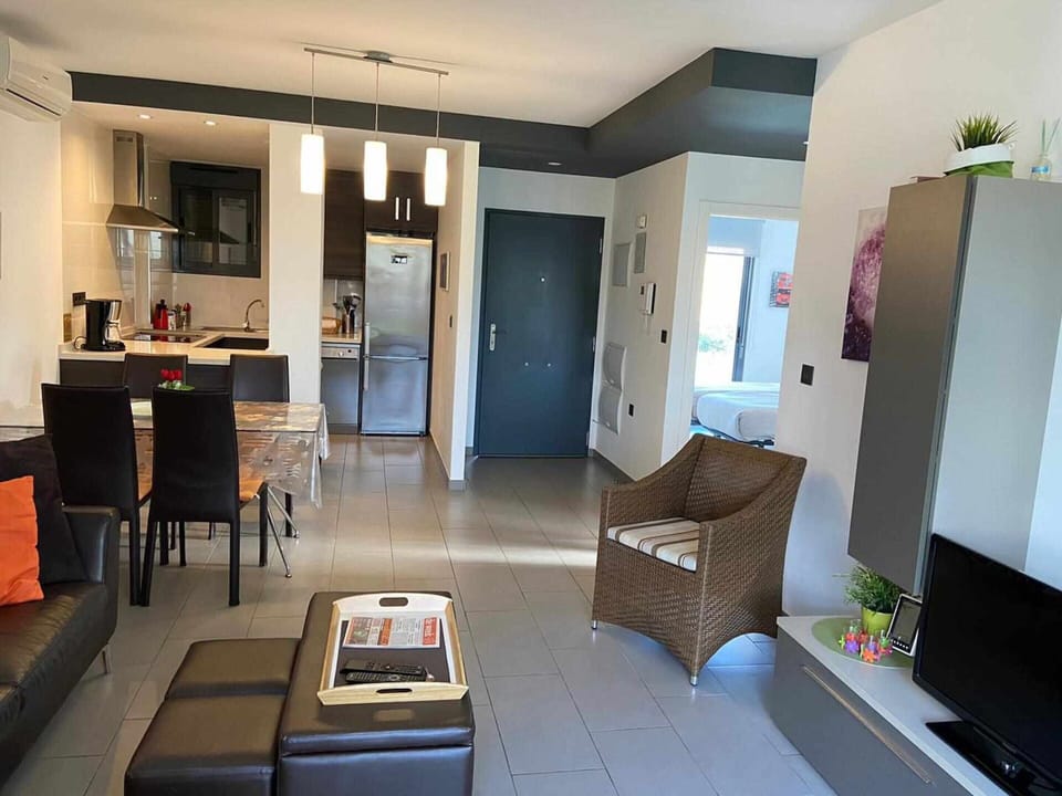 Apartment | Living room