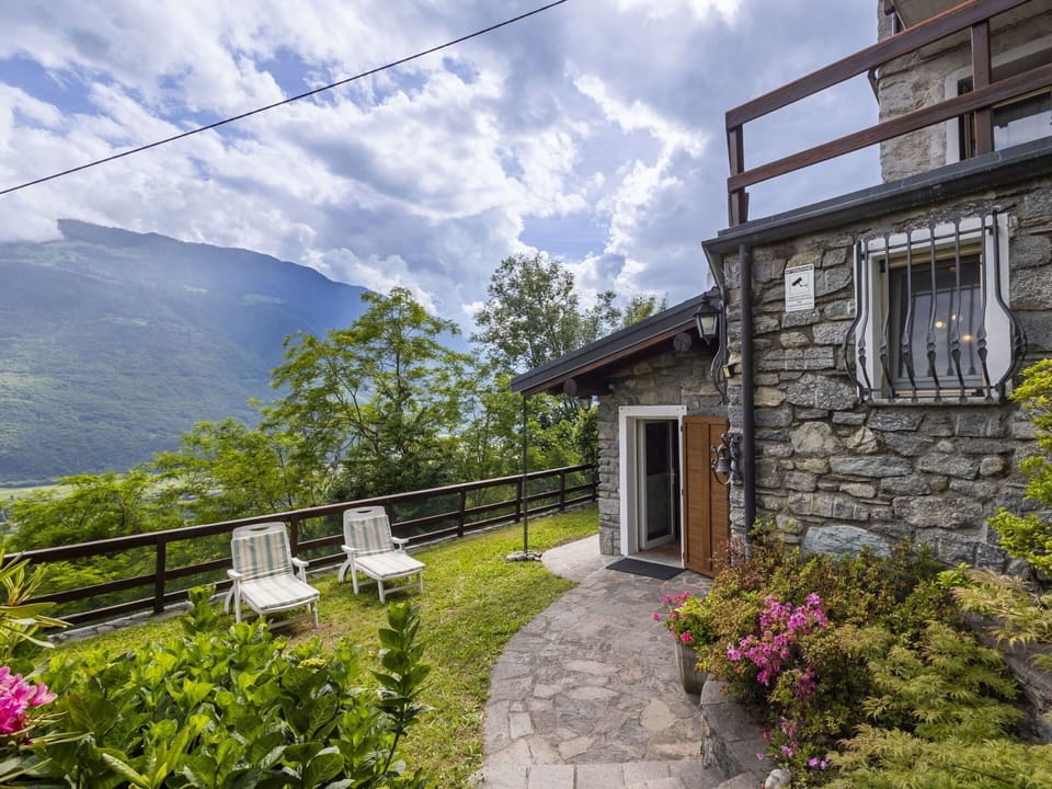 Mountainous Landforms, Hill, Mountain, Mountain Range, Home, Hill Station, Cottage, Valley, Ridge, Slope