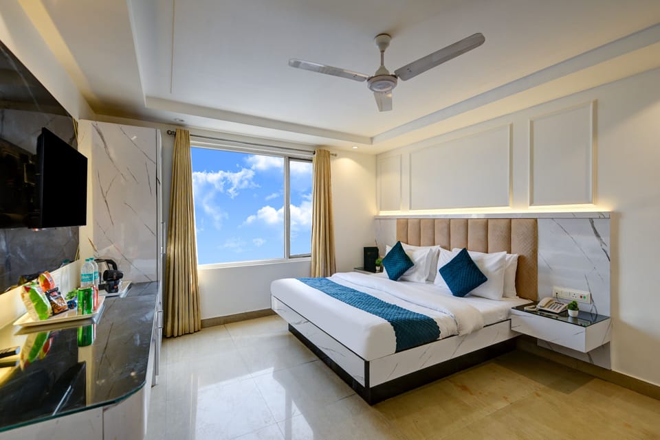 Executive Double Room, City View | Free WiFi