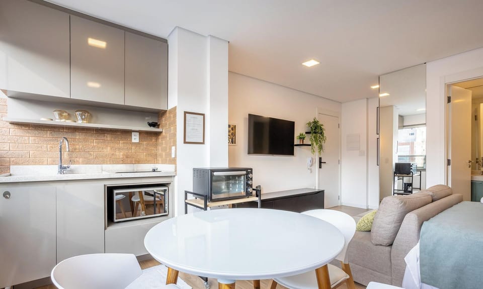 Basic Apartment | Interior