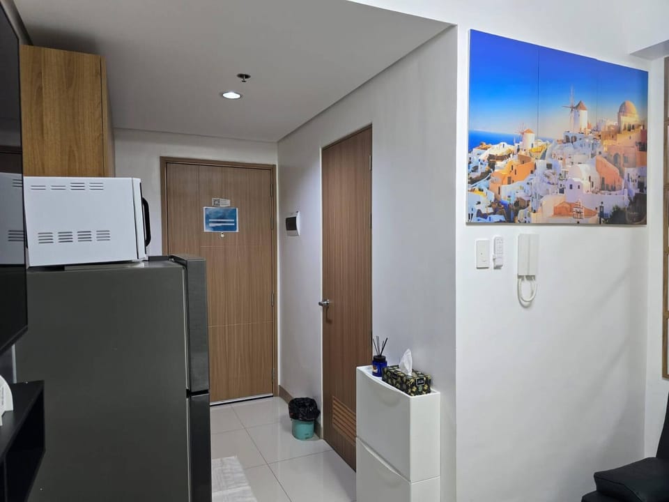 Condo, 1 Bedroom, Accessible, Balcony | Interior