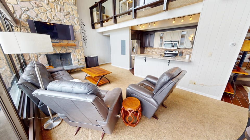 Living Room with Flatscreen, Fireplace - Living Room with Flatscreen, Fireplace