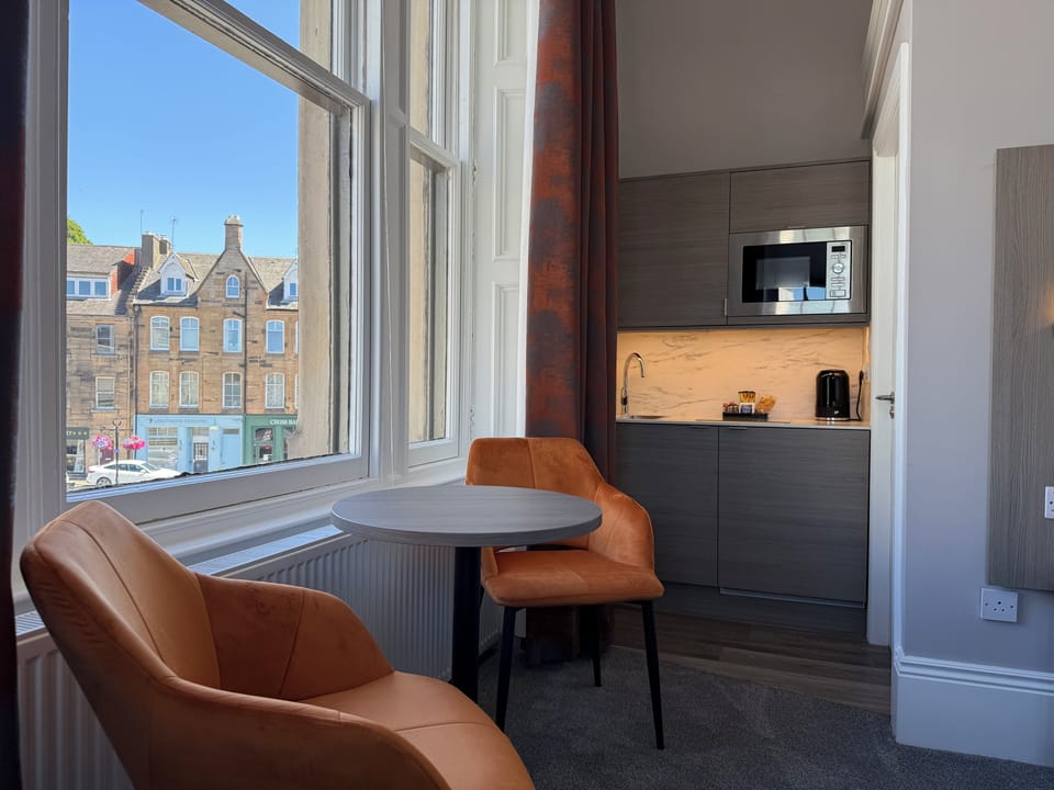 Studio, 1 Bedroom (Master Studio Room) | Hypo-allergenic bedding, iron/ironing board, bed sheets