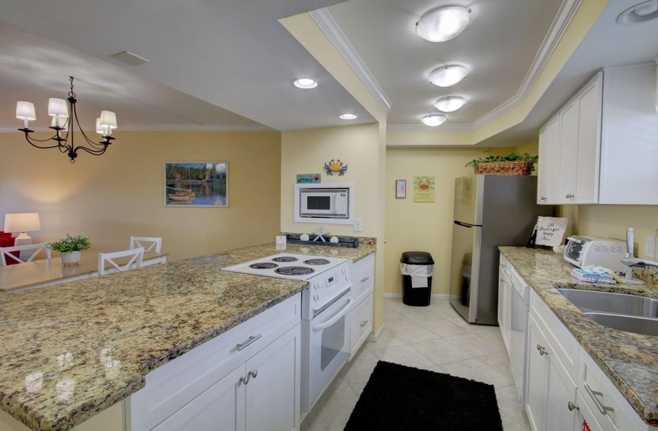 Condo, 1 Bedroom | Private kitchen | Coffee/tea maker, fridge, toaster