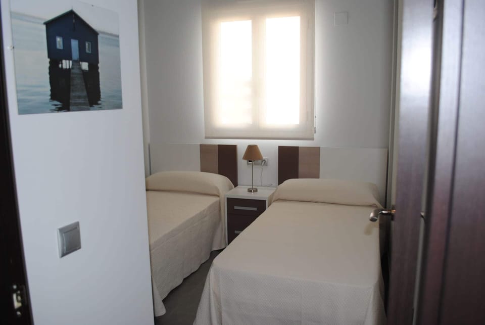 Apartment | 2 bedrooms, iron/ironing board