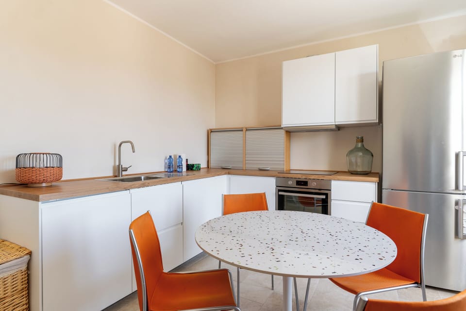 House, 2 Bedrooms, Hill View | Private kitchen | Fridge, oven, stovetop, electric kettle