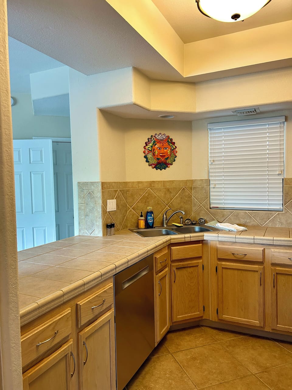 Fully stocked kitchen with dishwasher 