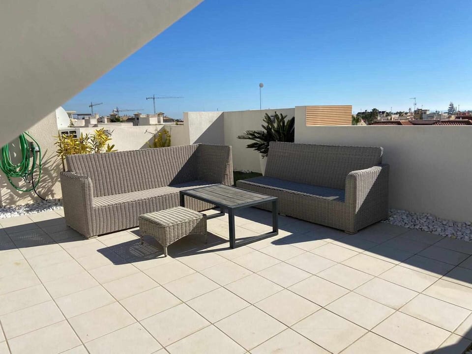 Apartment | Terrace/patio