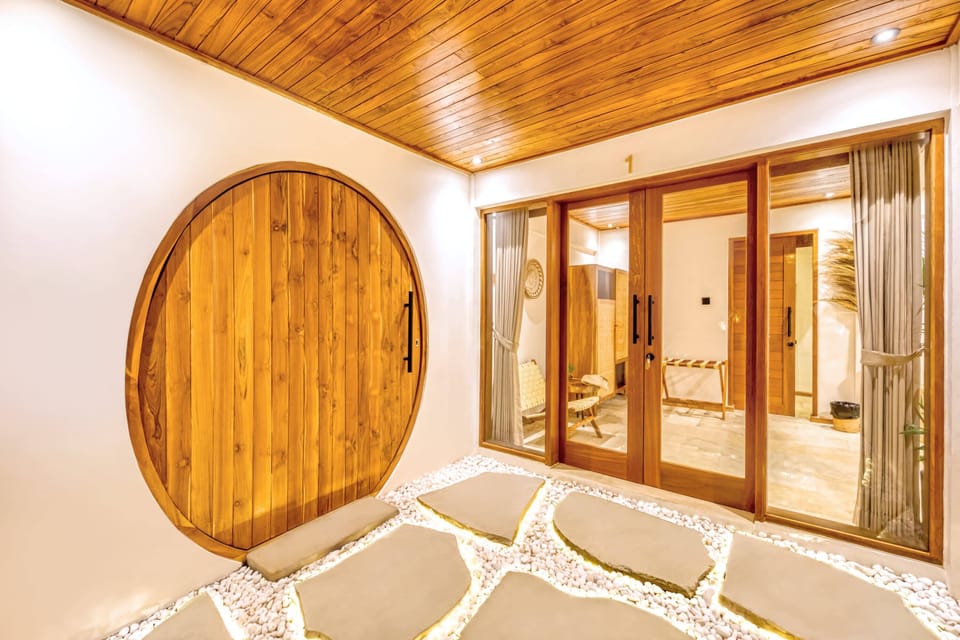 Entrance to the Villa