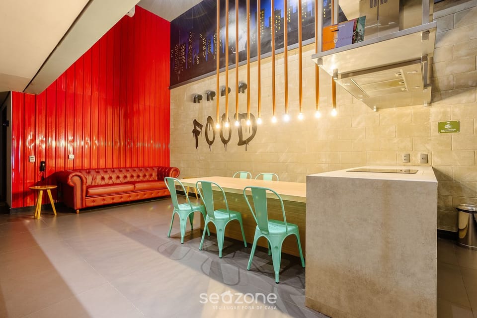 Basic Apartment | Dining