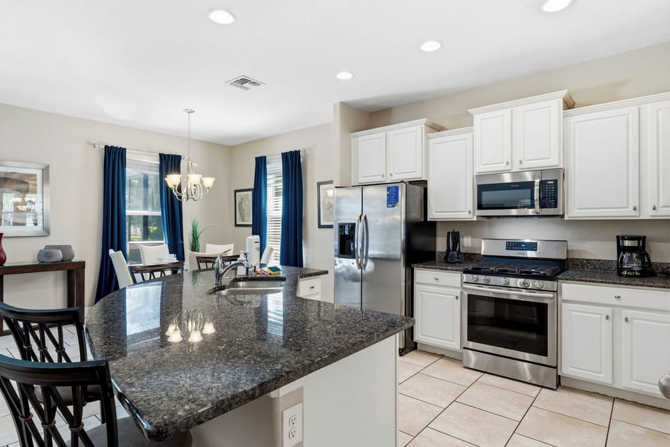 House | Private kitchen | Highchair