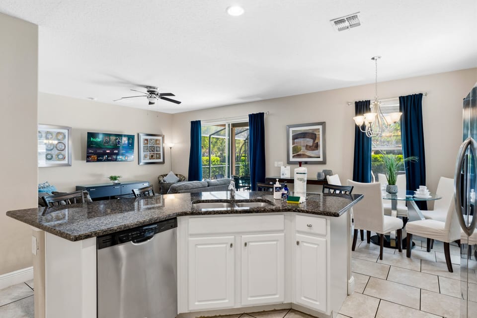 House | Private kitchen | Highchair