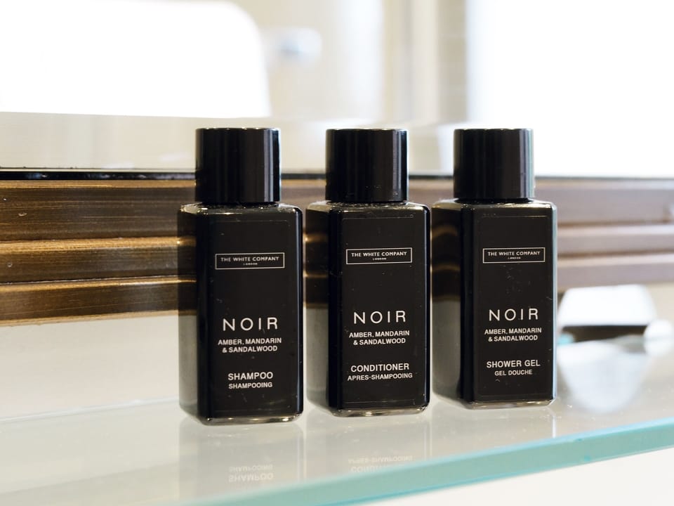 Bathroom amenities