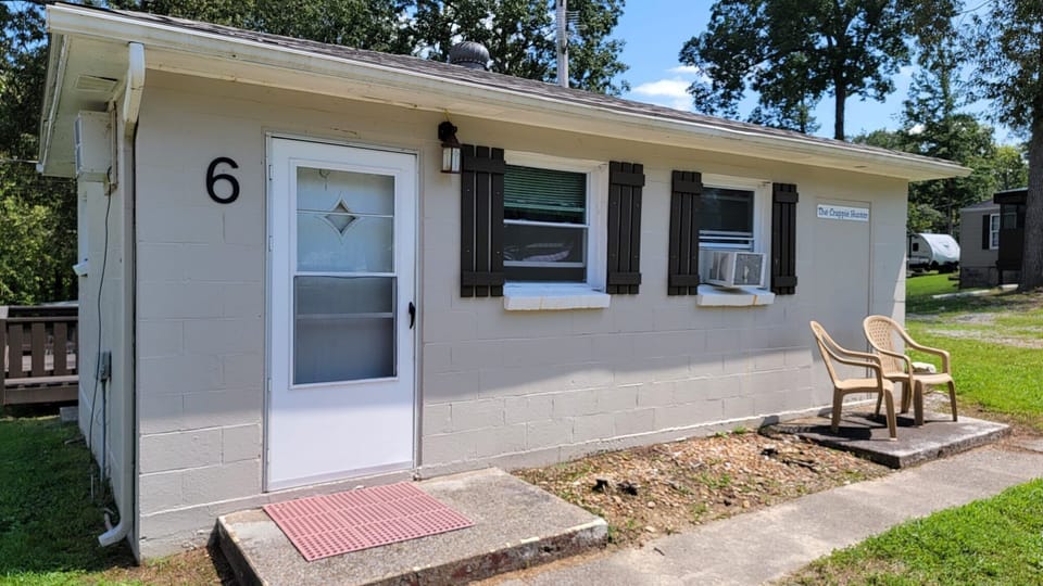 e196bcdc-6f95-4557-889e-5da87bb952a0