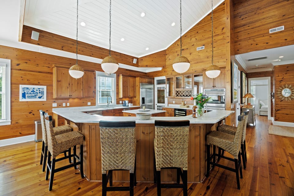 6 additional bar stools for seating