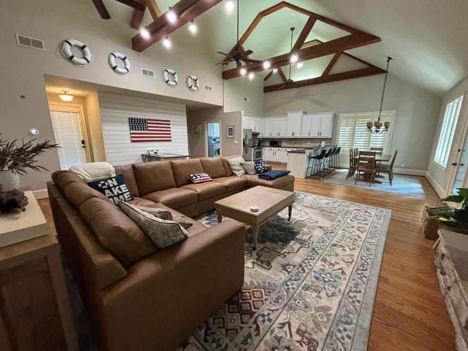 Spacious Great Room Perfect for Entertaining