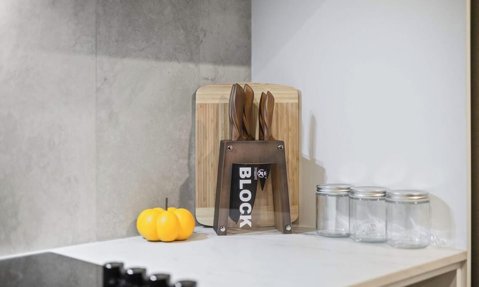 Functional kitchen for light cooking