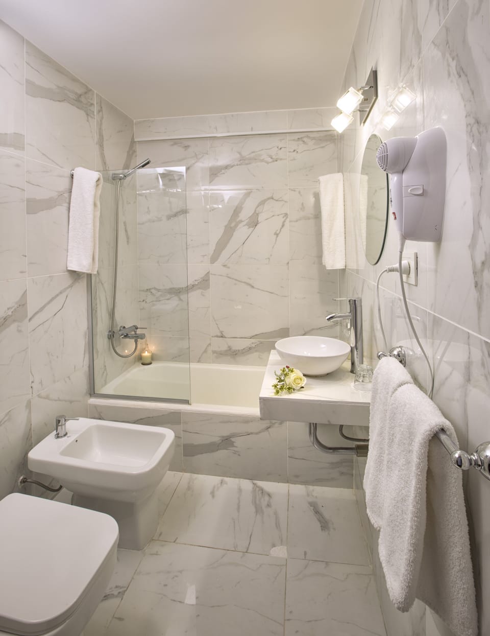 Superior Double Room, 1 Double Bed | Minibar, in-room safe, desk, free WiFi