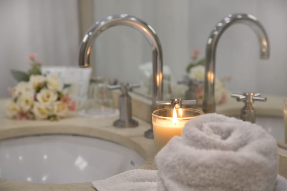 Standard Double Room, 1 Double Bed | Minibar, in-room safe, desk, free WiFi