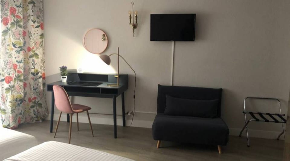 Family Triple Room, Multiple Beds (Triple Room with Balcony) | Desk, soundproofing, iron/ironing board, rollaway beds