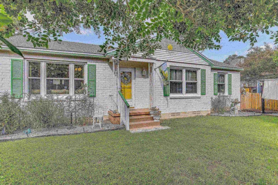 Gorgeous crepe myrtles provide shade in the front yard