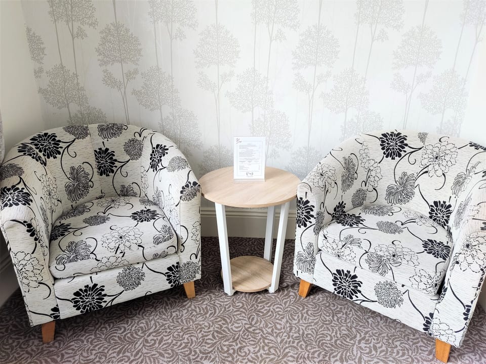 Double Room (Large Double room) | Iron/ironing board, cribs/infant beds, free WiFi, bed sheets