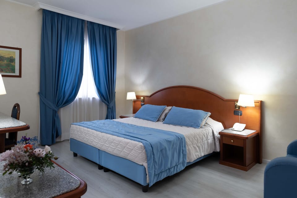 Minibar, in-room safe, desk, soundproofing