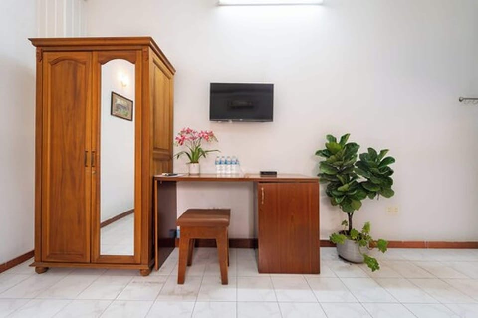 Superior Room | Premium bedding, free WiFi, bed sheets