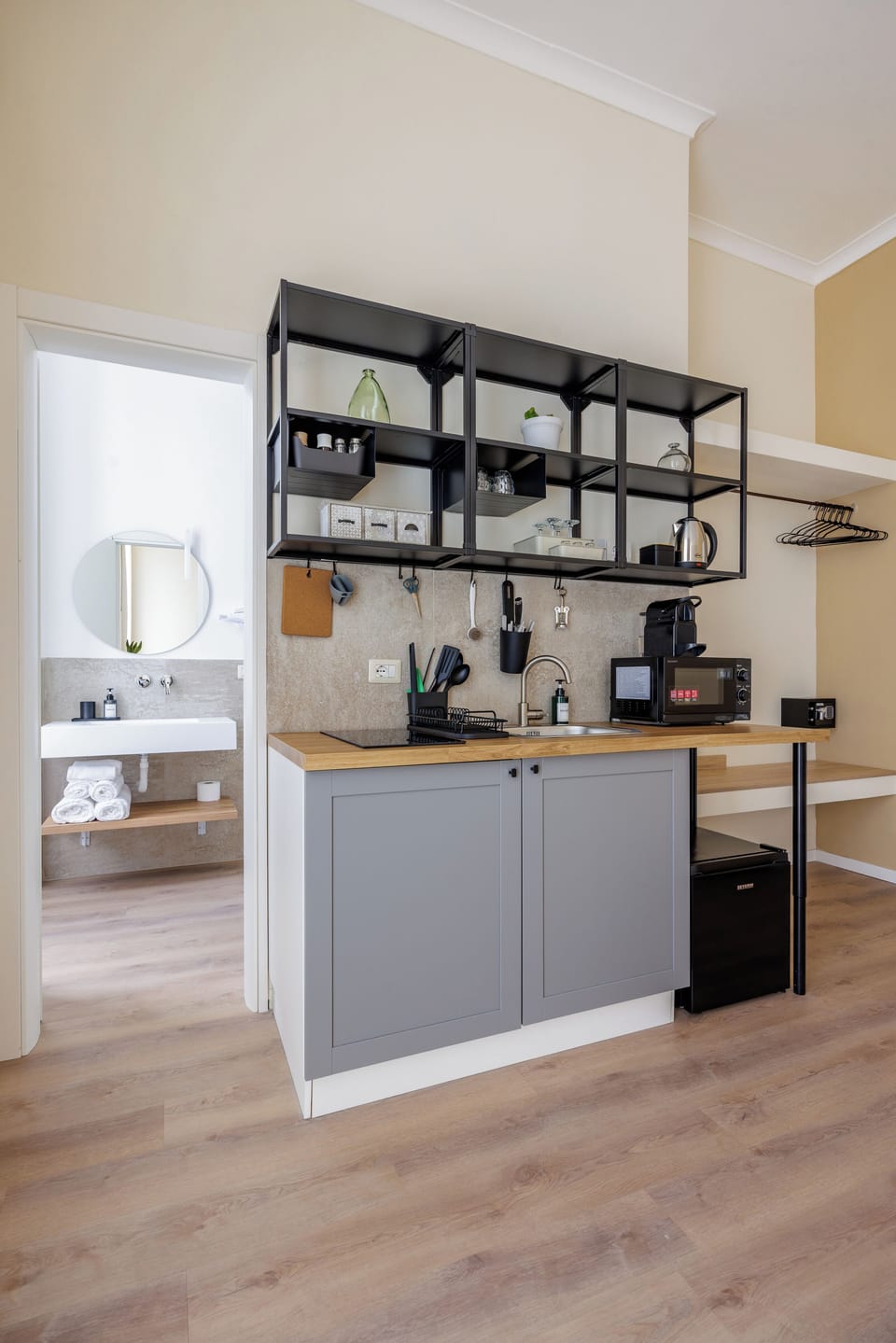 Private kitchenette