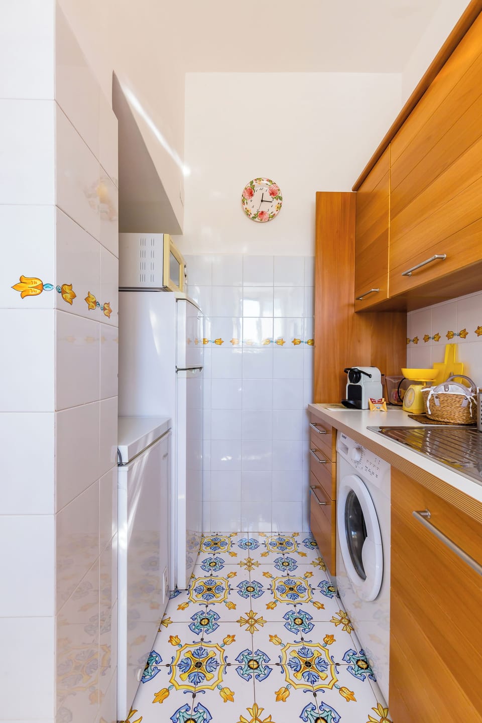 Villa (3 Bedrooms) | Private kitchen | Microwave, oven, espresso maker