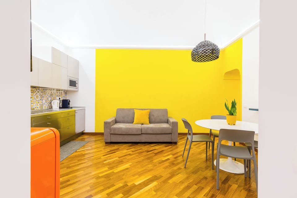 Apartment (2 Bedrooms) | Living area | TV