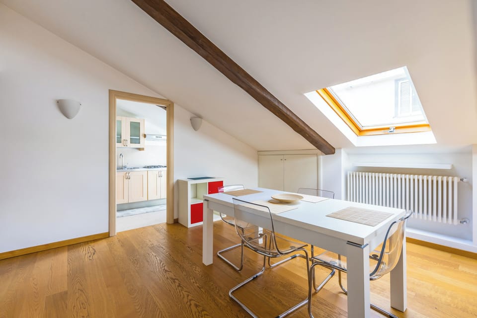 Apartment (2 Bedrooms) | Living area