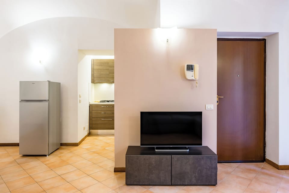 Apartment (2 Bedrooms) | Living area | TV