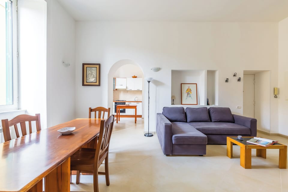Apartment (2 Bedrooms) | Living area | 32-inch TV with cable channels