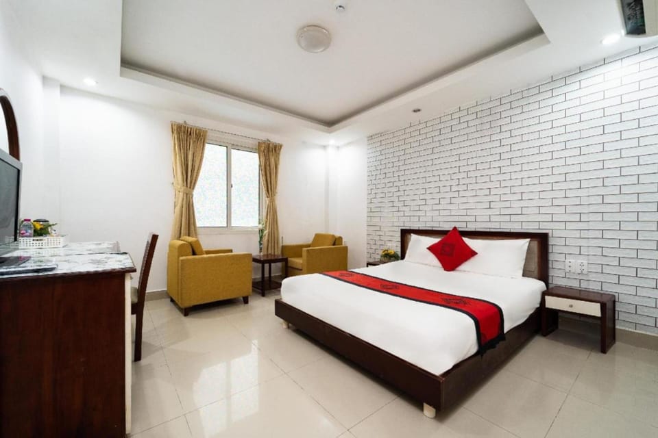 Superior Double Room | Premium bedding, minibar, free WiFi, bed sheets