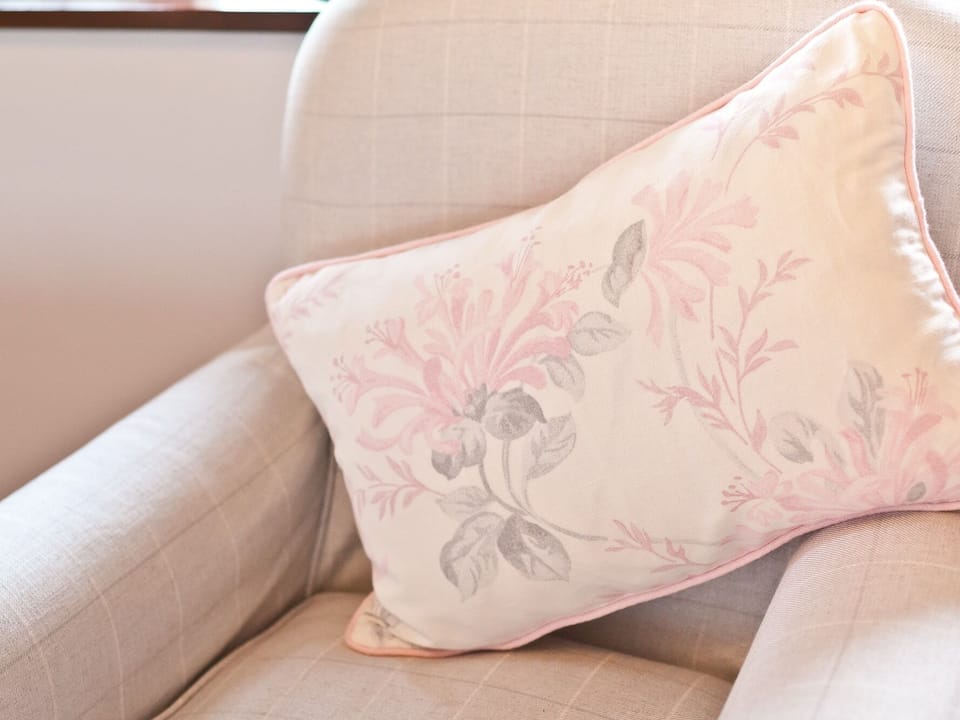 Executive Double Room, Ensuite (Pink Room)