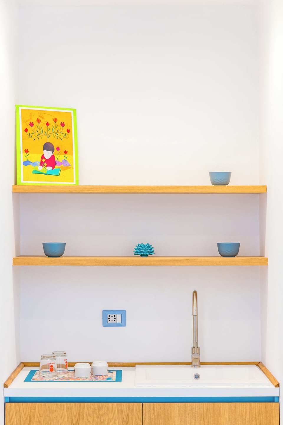 Apartment (2 Bedrooms) | Private kitchenette | Espresso maker, electric kettle