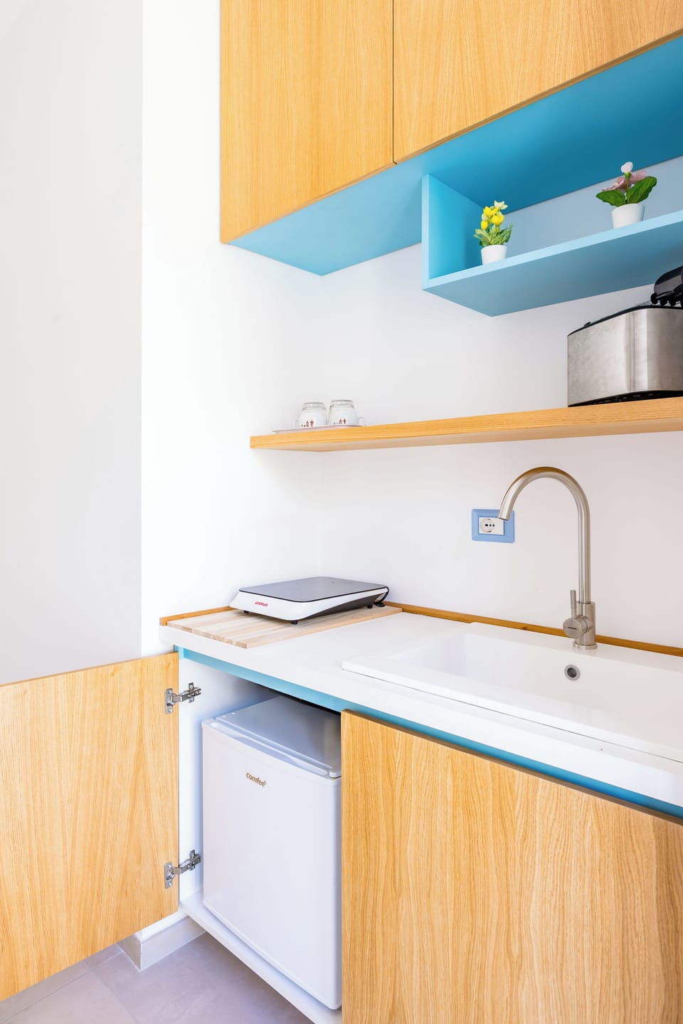 Apartment (2 Bedrooms) | Private kitchenette | Espresso maker, electric kettle