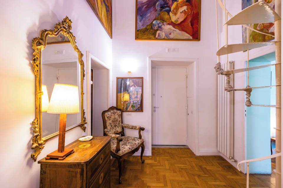 Apartment (2 Bedrooms) | Living area | 32-inch Smart TV with cable channels