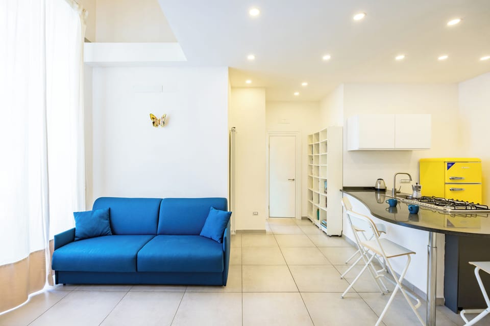 Apartment (2 Bedrooms) | Living area | TV