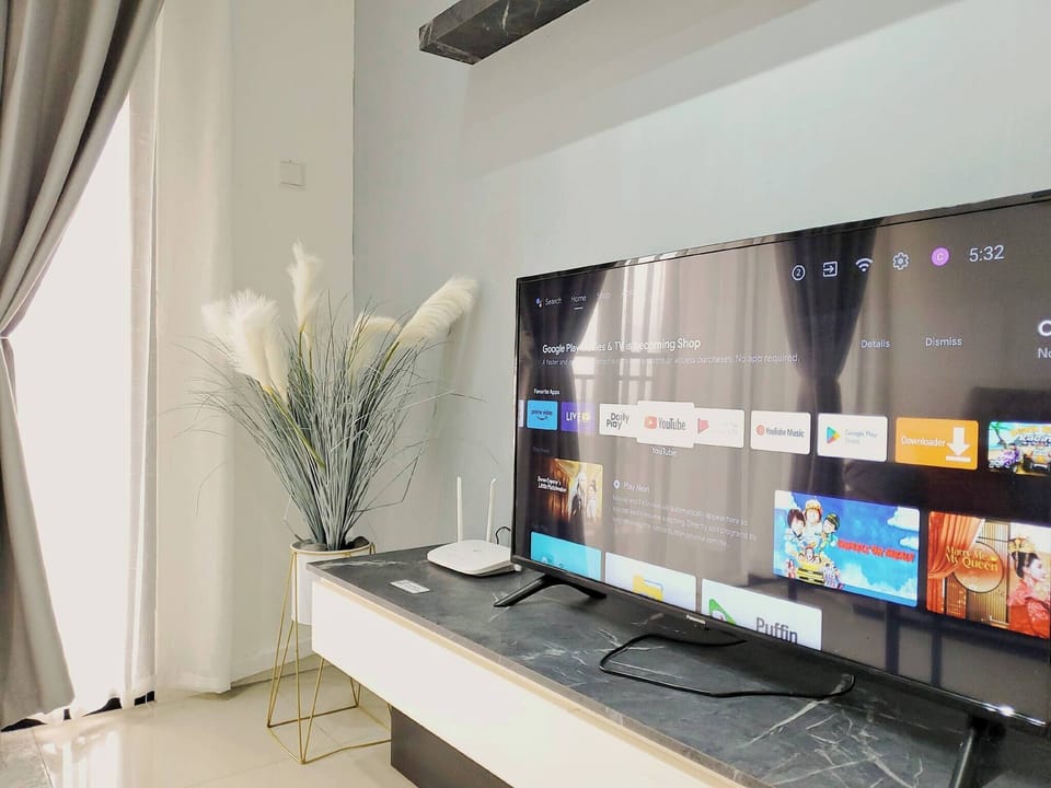 Condo, 3 Bedrooms, Balcony, City View | Room amenity
