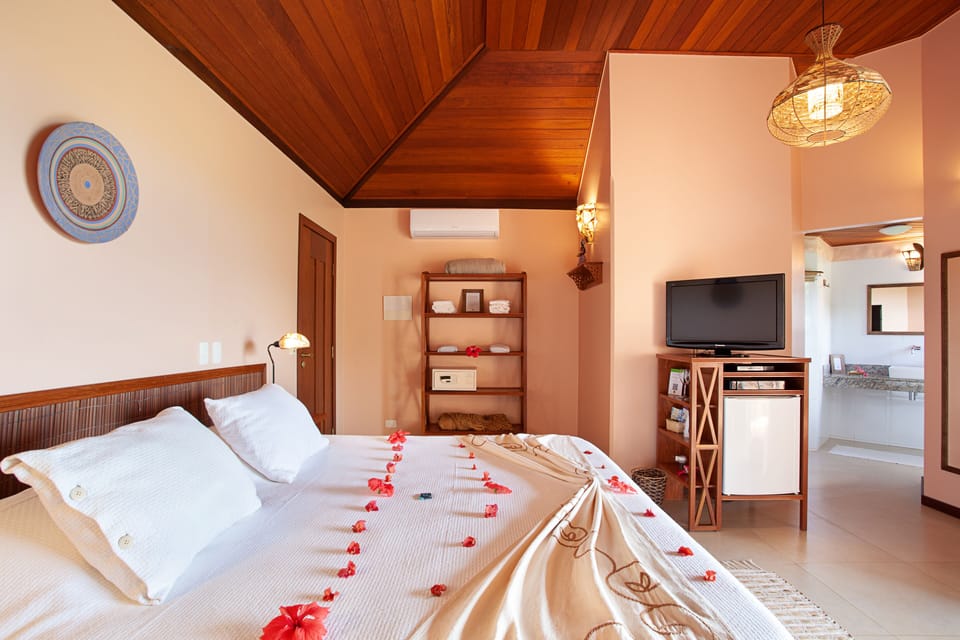 Bungalow (Especial) | Pillowtop beds, minibar, individually decorated, individually furnished
