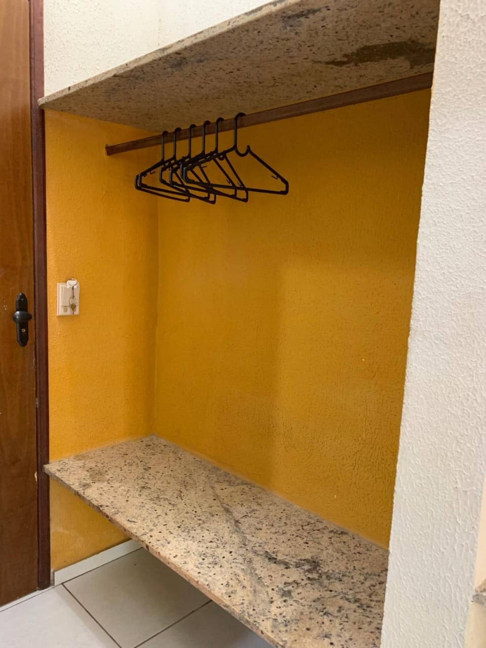 Minibar, in-room safe, free WiFi