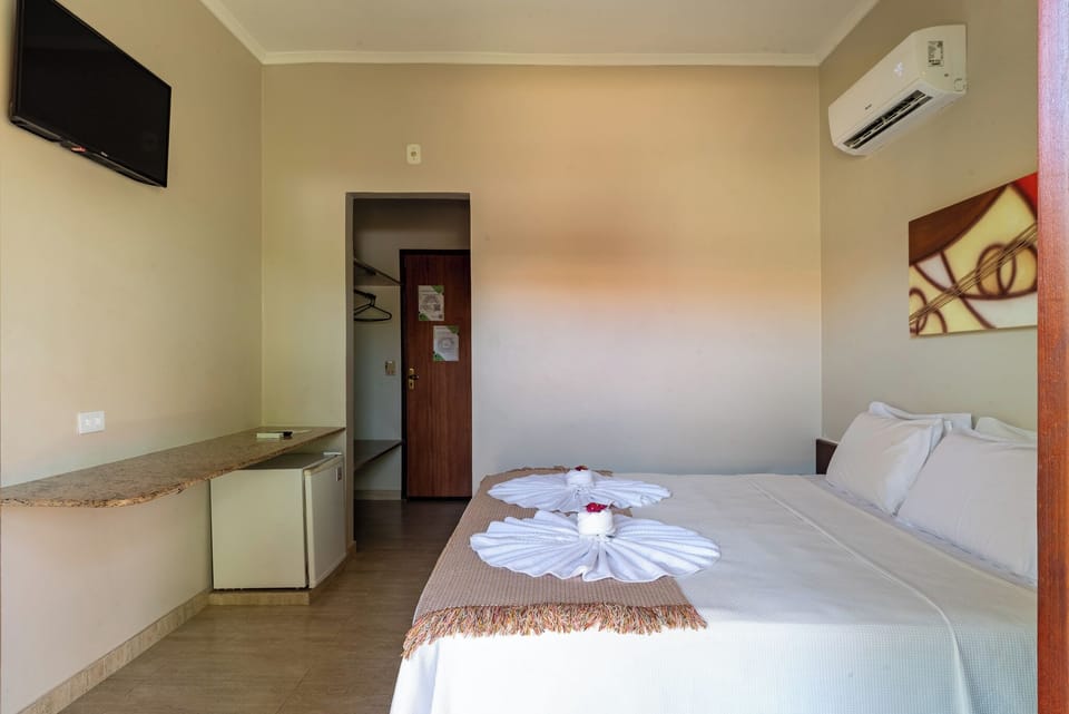 Standard Double or Twin Room | Minibar, in-room safe, free WiFi