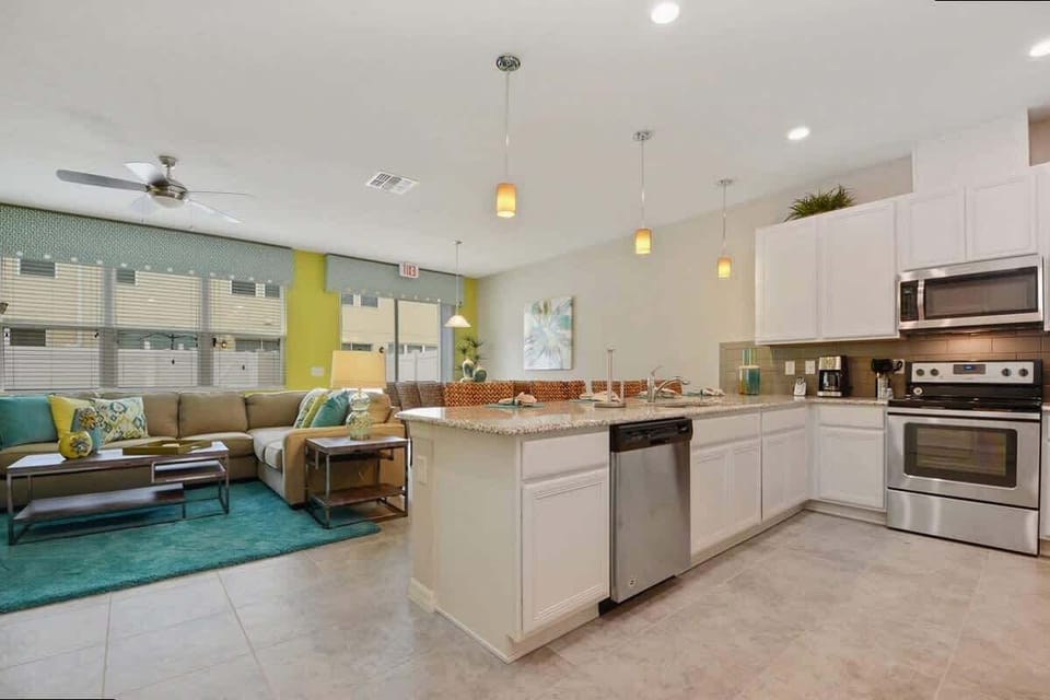 House | 4 bedrooms, high-speed internet