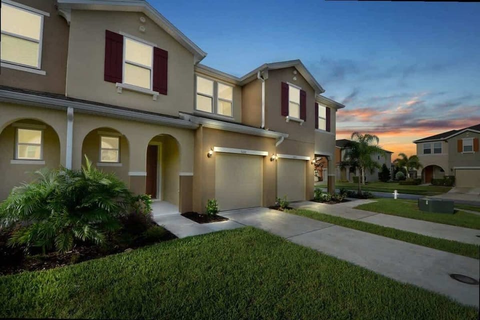 House | 4 bedrooms, high-speed internet