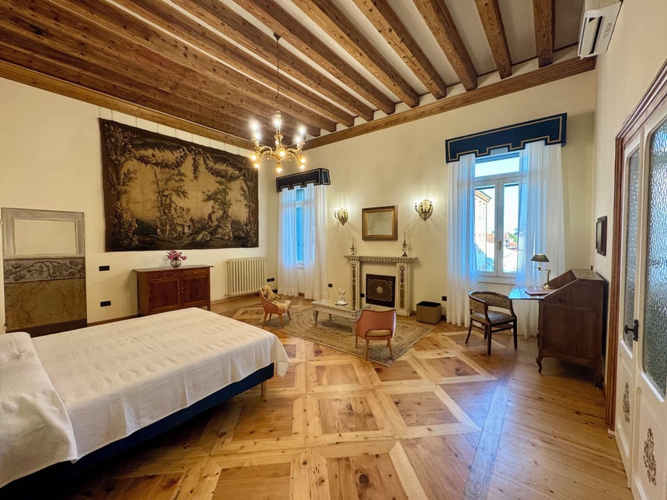 Deluxe Suite, Private Bathroom, Garden View | Frette Italian sheets, premium bedding, down comforters