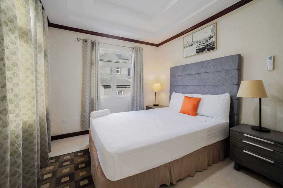 In-room safe, free WiFi